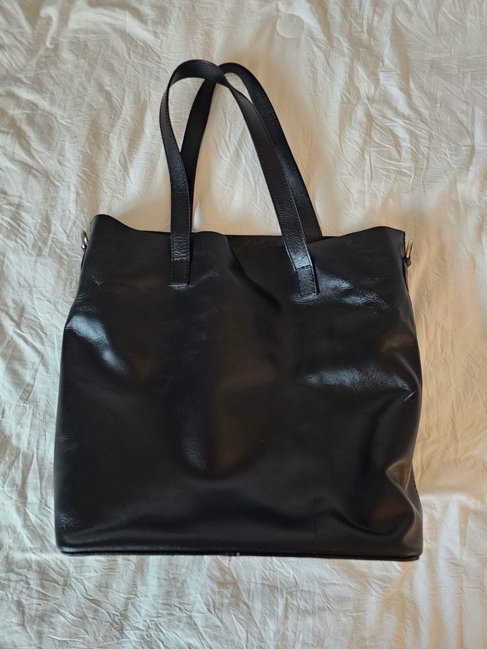 Vera Pelle Black Leather Double-Handle Tote